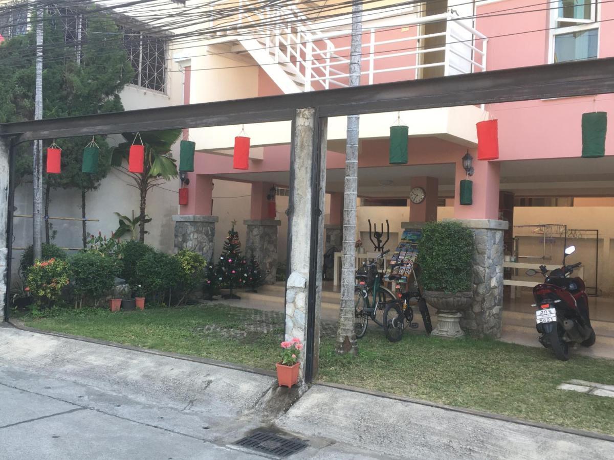Triple Palms House Hotel เชียงใหม่ ภายนอก รูปภาพ